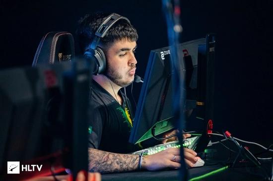 LPL战队遇挫 LCK强势崛起全华班成最后希望